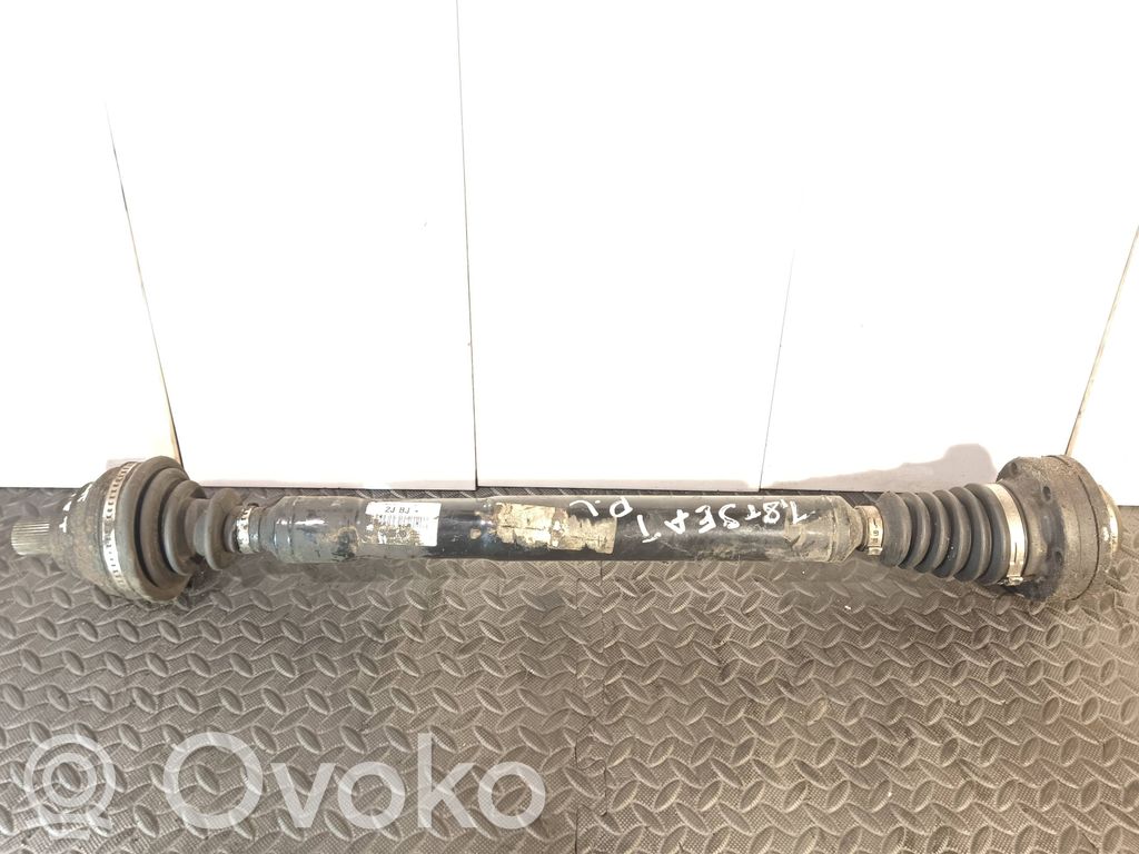 Volkswagen Golf IV Eje de transmisión delantero 