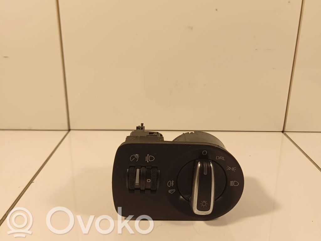 Audi A3 S3 8P Light switch 