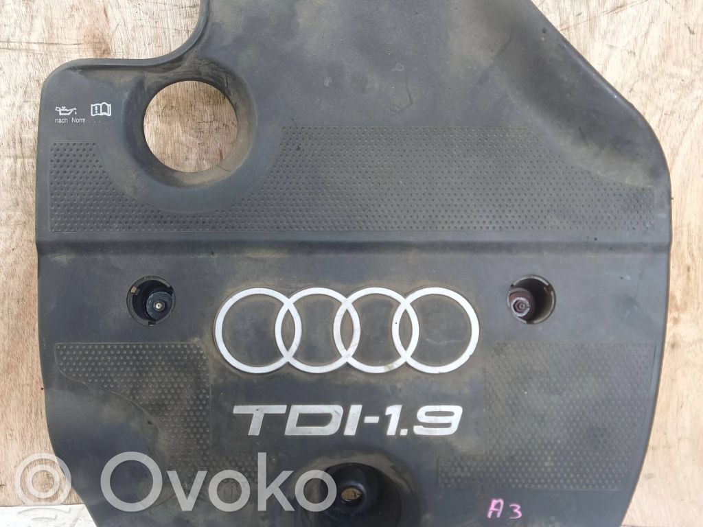 Audi A3 S3 8P Osłona górna silnika 