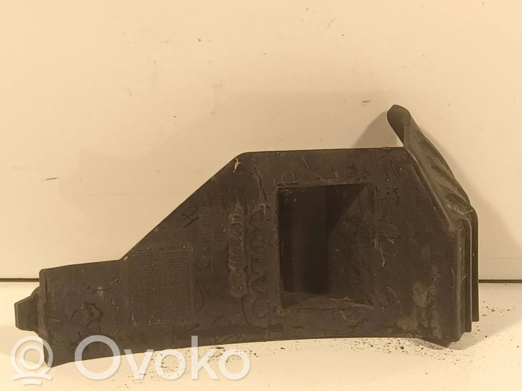 Volvo V50 Front bumper mounting bracket 