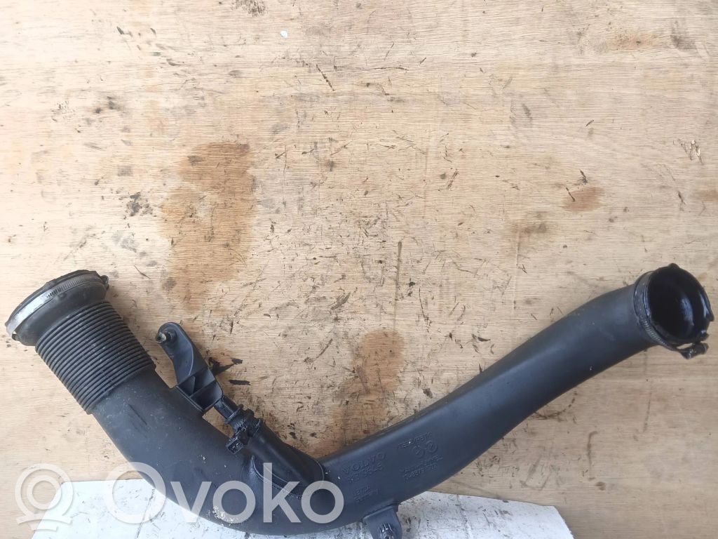 Intercooler hose/pipe   31319646,U37DA