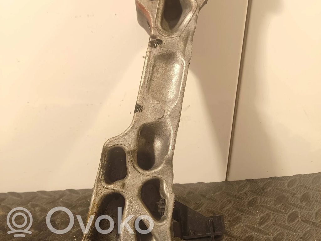 Mini One - Cooper R50 - 53 Engine mounting bracket 