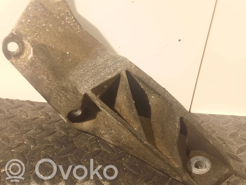 Audi A6 S6 C6 4F Supporto di montaggio del motore (usato) 
