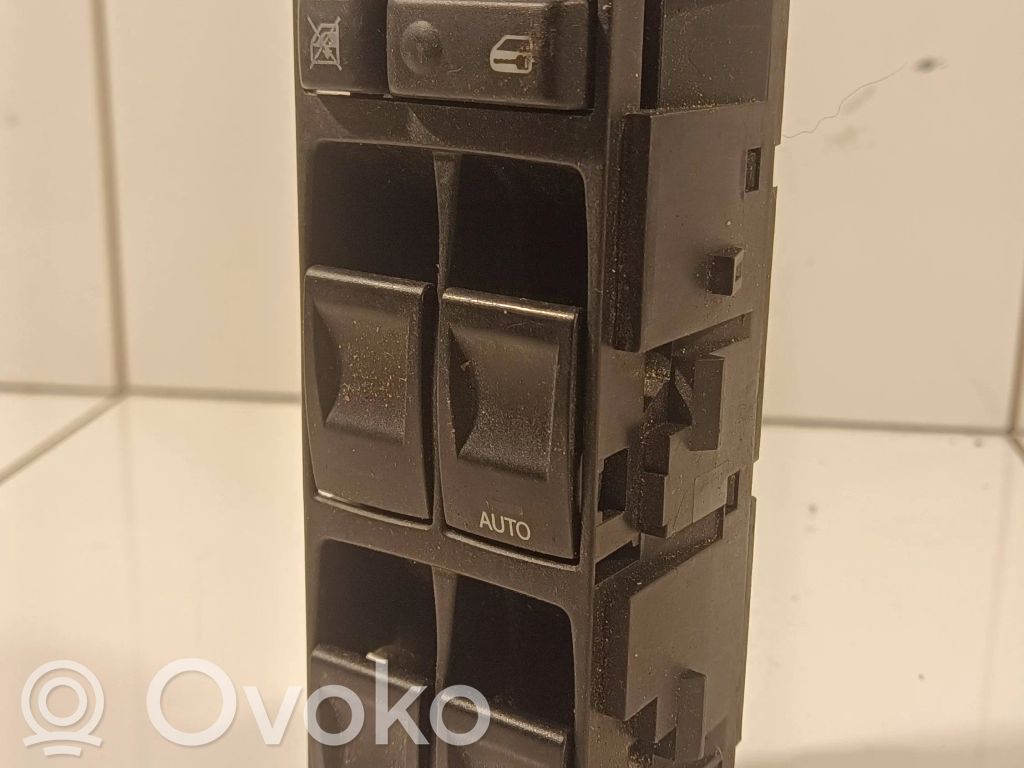 Jeep Grand Cherokee (WK) Electric window control switch 