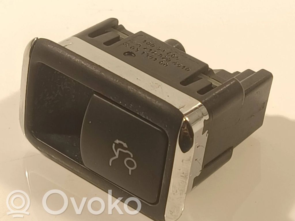 Mercedes-Benz E W212 Przełącznik / Przycisk otwierania klapy tylnej / bagażnika 