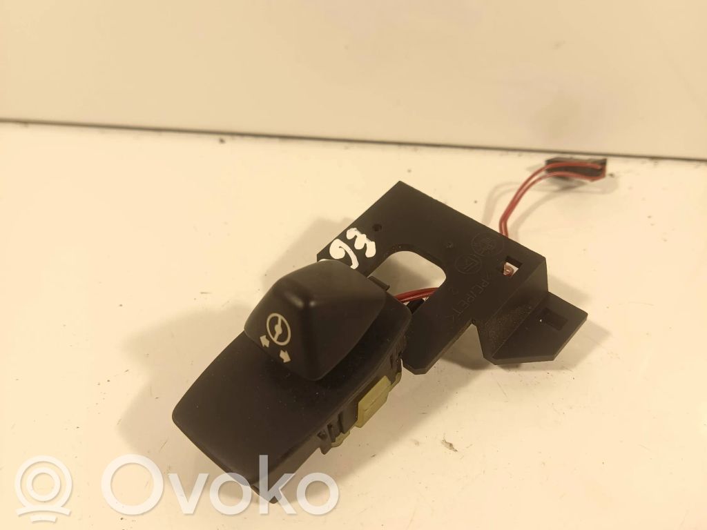 BMW 5 E60 E61 Steering wheel adjustment switch 
