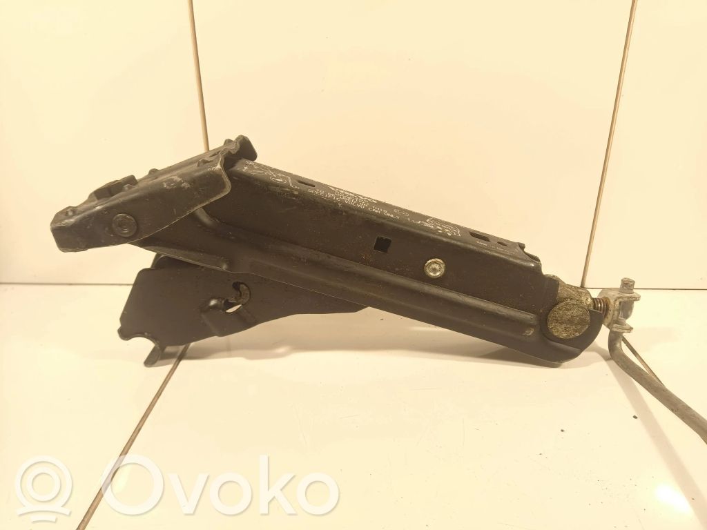 Volvo V70 Domkrats 