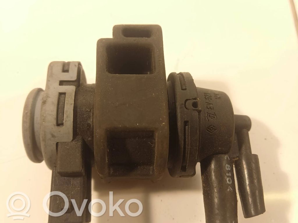 Nissan X-Trail T31 Solenoidinis vožtuvas 