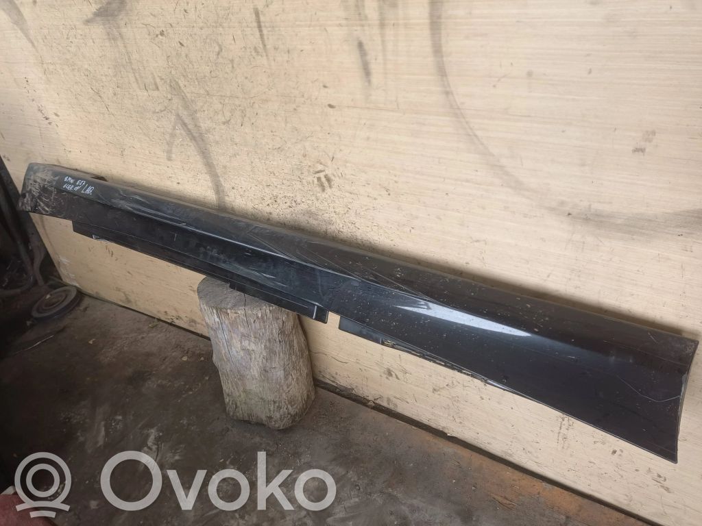 BMW 1 E81 E87 Sill 