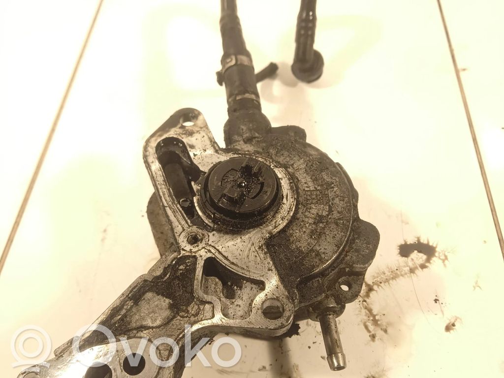 Pompa podciśnienia   038145209L,030109