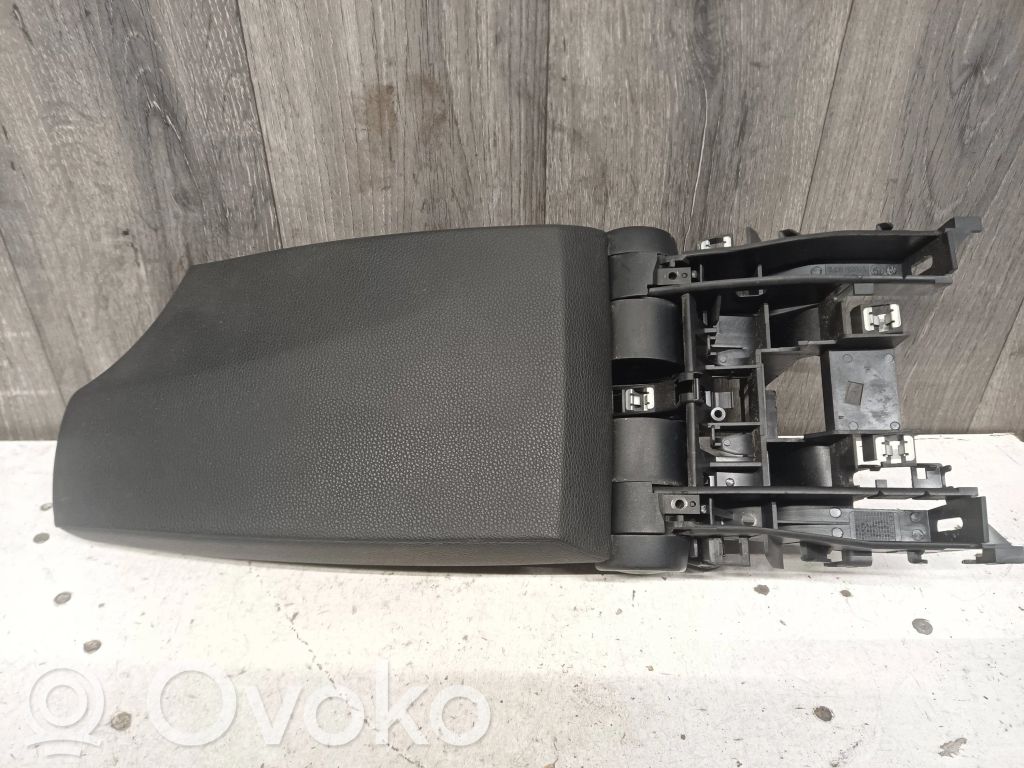 BMW 5 E60 E61 Подлокотник 
