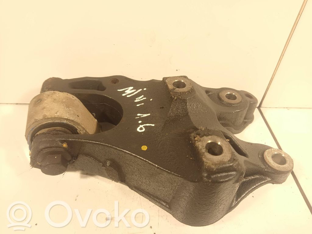 Mini One - Cooper Coupe R56 Engine mounting bracket 