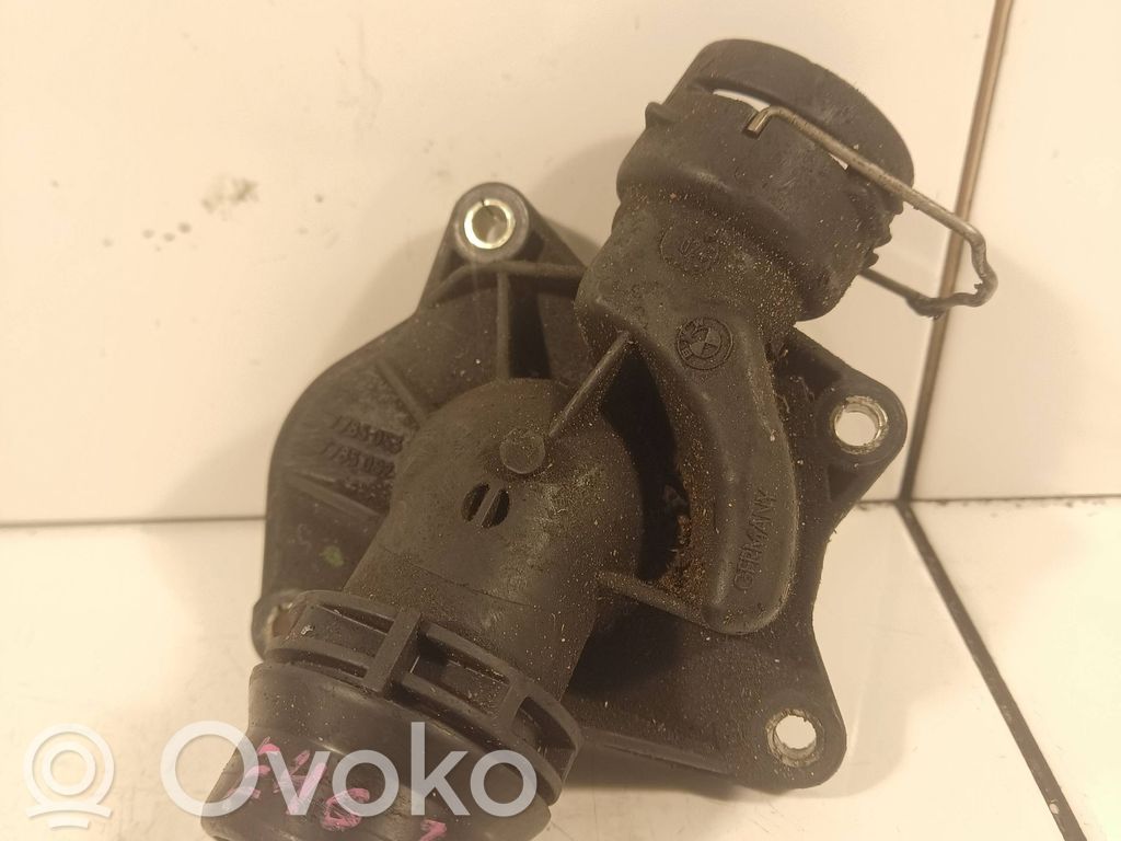 BMW 3 E46 Termostatas/ termostato korpusas 