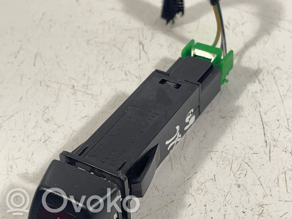 Volvo XC60 Hazard light switch 