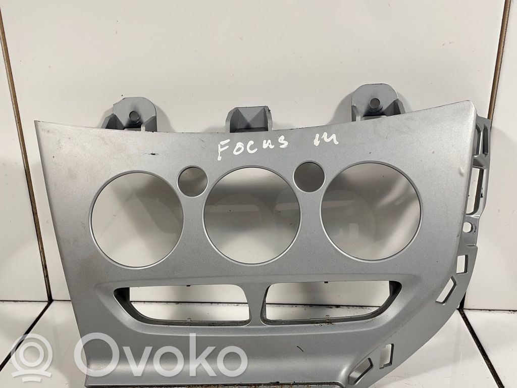 Ford Focus Climate control/heater control trim 