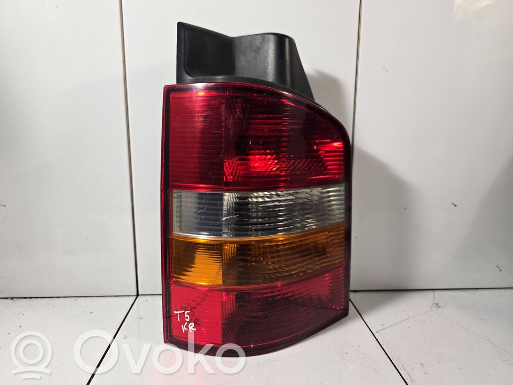 Volkswagen Transporter - Caravelle T5 Задний фонарь в кузове 