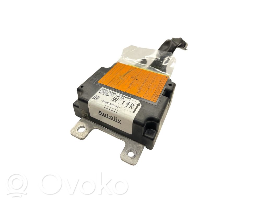 Nissan Qashqai Sterownik / Moduł Airbag 