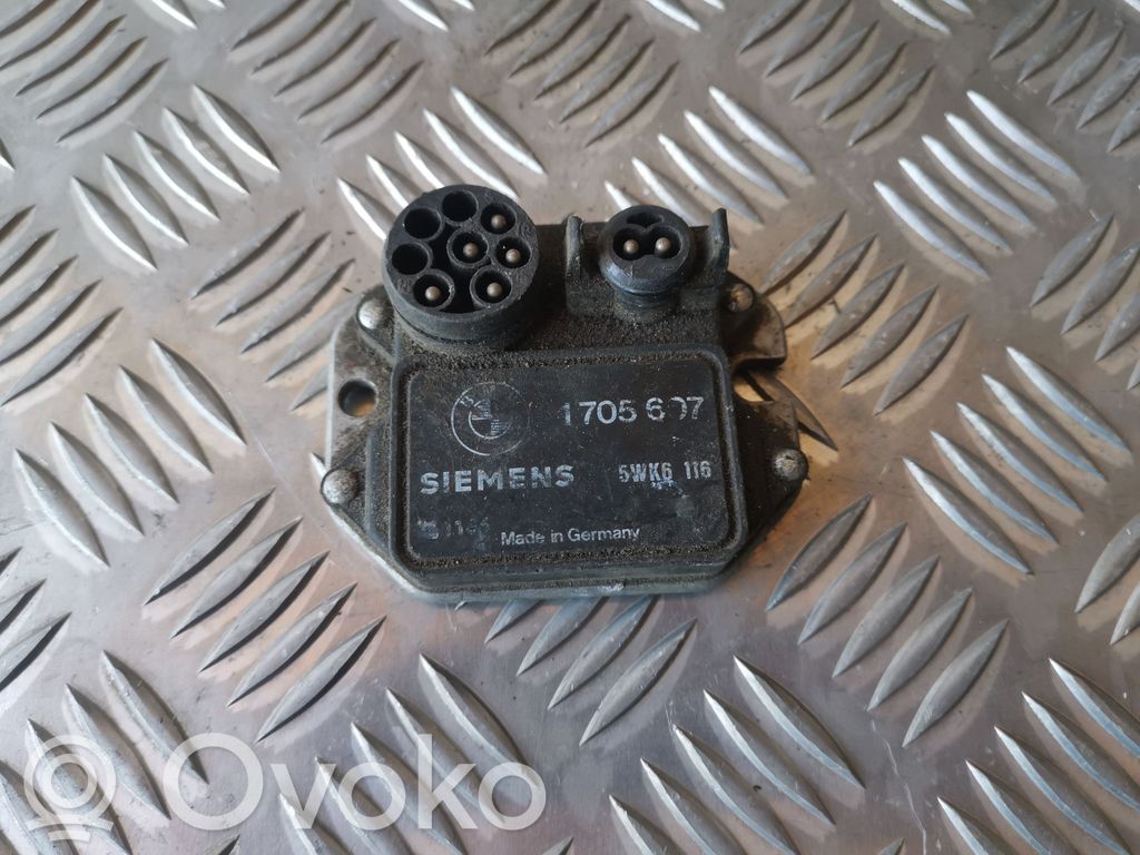 BMW 3 E30 Ignition amplifier control unit 