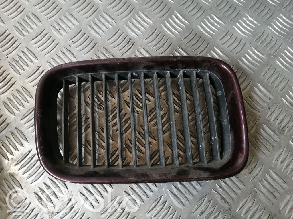 BMW 3 E36 Front grill 