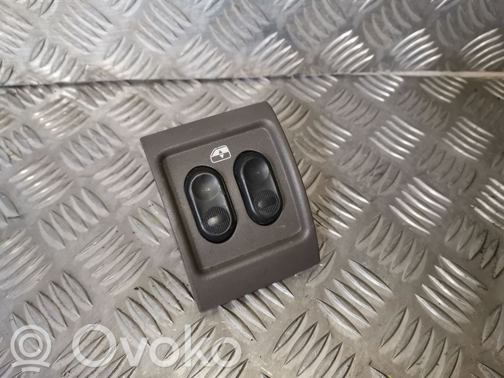 Chrysler PT Cruiser Electric window control switch 