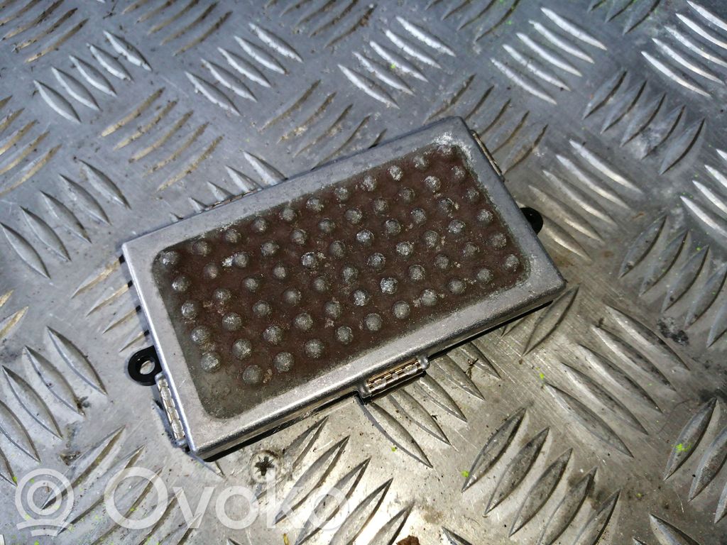 BMW 7 F01 F02 F03 F04 Pečiuko ventiliatoriaus reostatas (reustatas) 