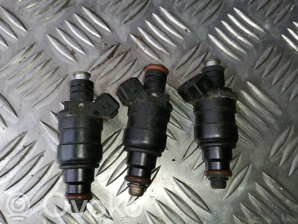 Audi 80 90 S2 B4 Juego de inyectores de combustible 