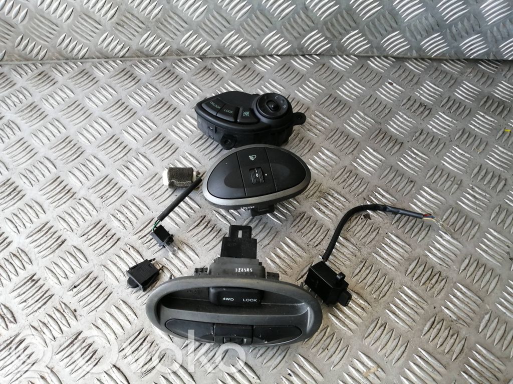 Hyundai Santa Fe A set of switches 