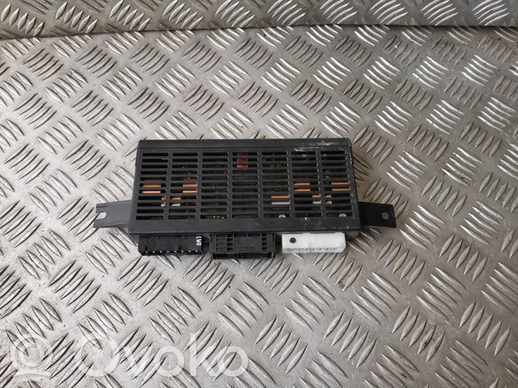 BMW 5 E39 Gaismas modulis LCM 
