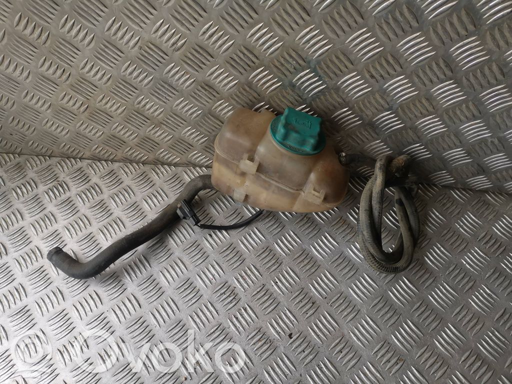 Volvo XC90 Coolant expansion tank/reservoir 