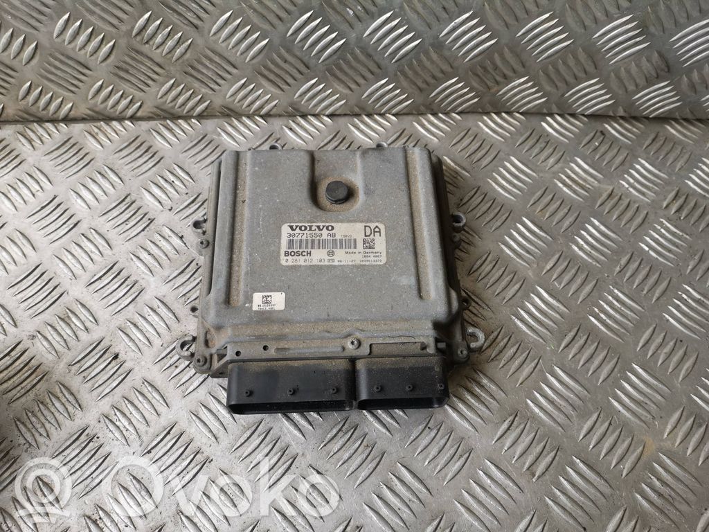 Volvo XC70 Unitate/modul de control motor 