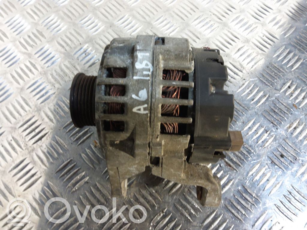 Audi A6 S6 C5 4B Ģenerators 