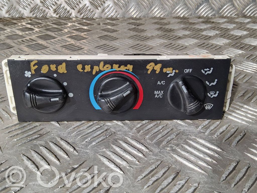 Ford Explorer Climate control unit 