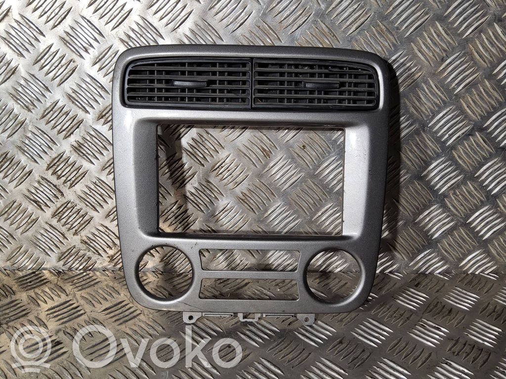 Honda Stream Radio/GPS head unit trim 