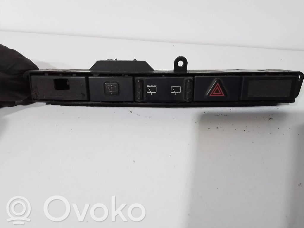 Hazard light switch   04685925AA,111712960,74677464