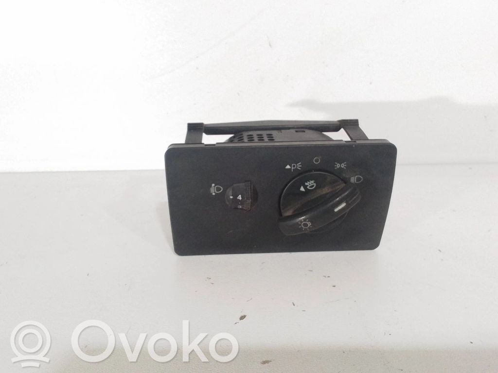 Ford Mondeo Mk III Light switch 