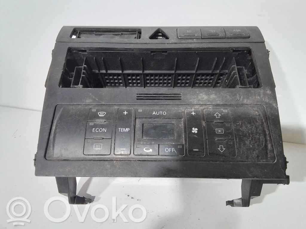 Audi A6 S6 C5 4B Climate control unit 