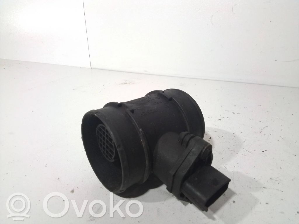Opel Astra H Mass air flow meter 