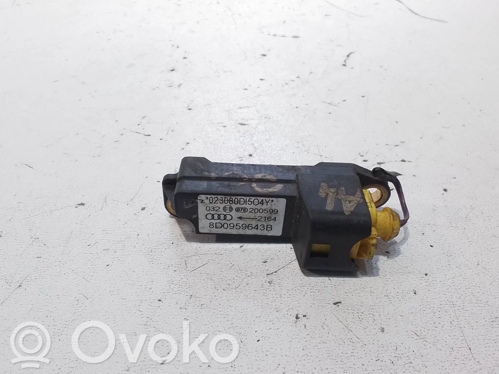 Sensor impacto/accidente para activar Airbag   8D0959643B,200599,923880D54