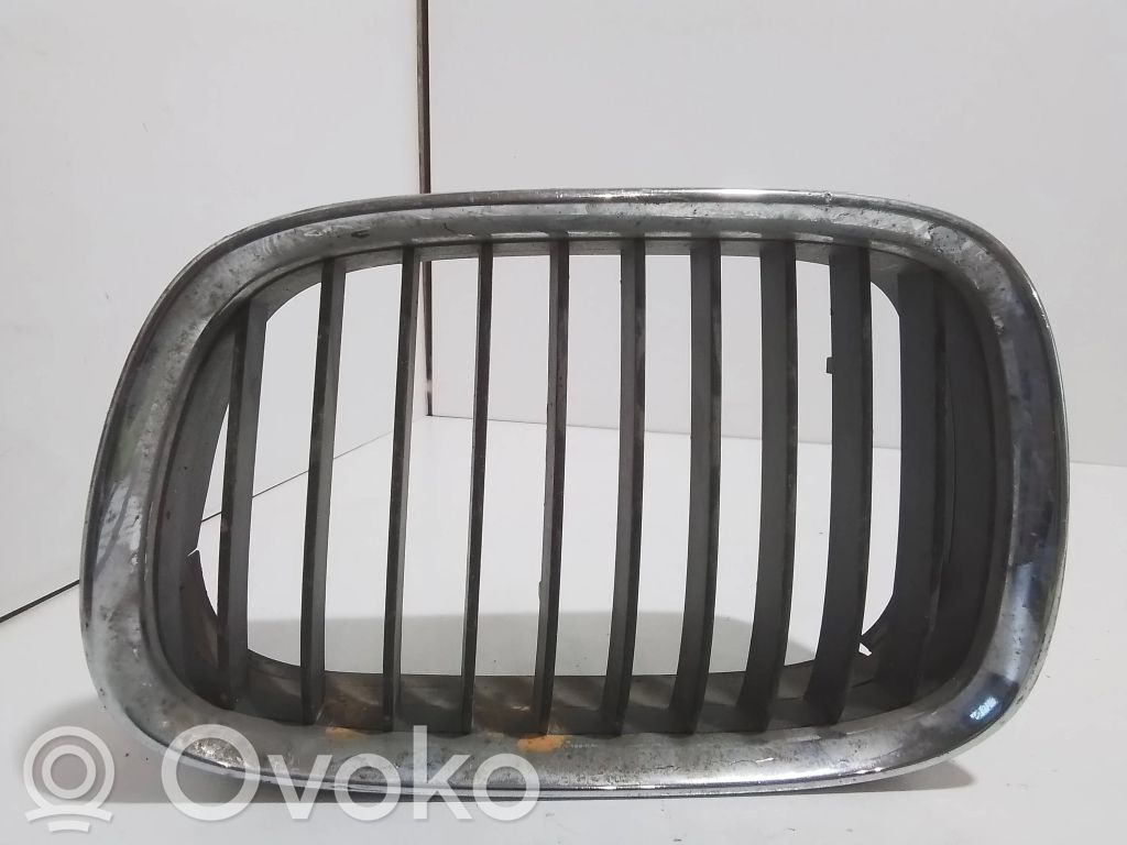 BMW 5 E39 Front grill 