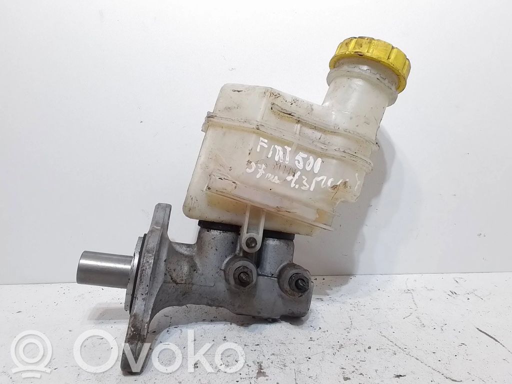 Fiat 500 Master brake cylinder 