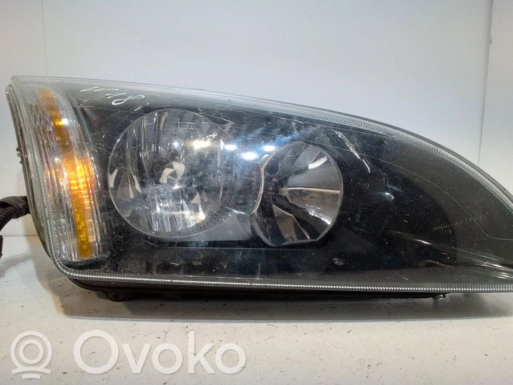 Ford Focus Headlight/headlamp 