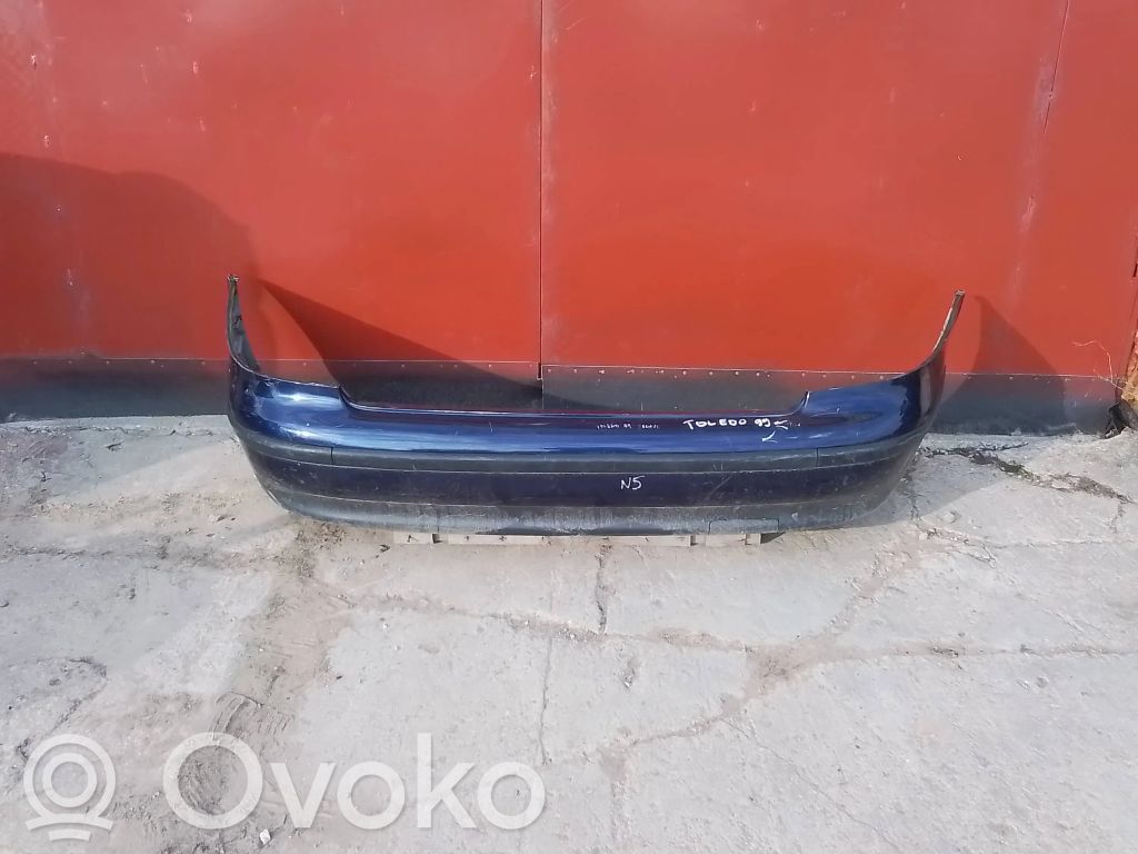 Seat Toledo II (1M) Parachoques 