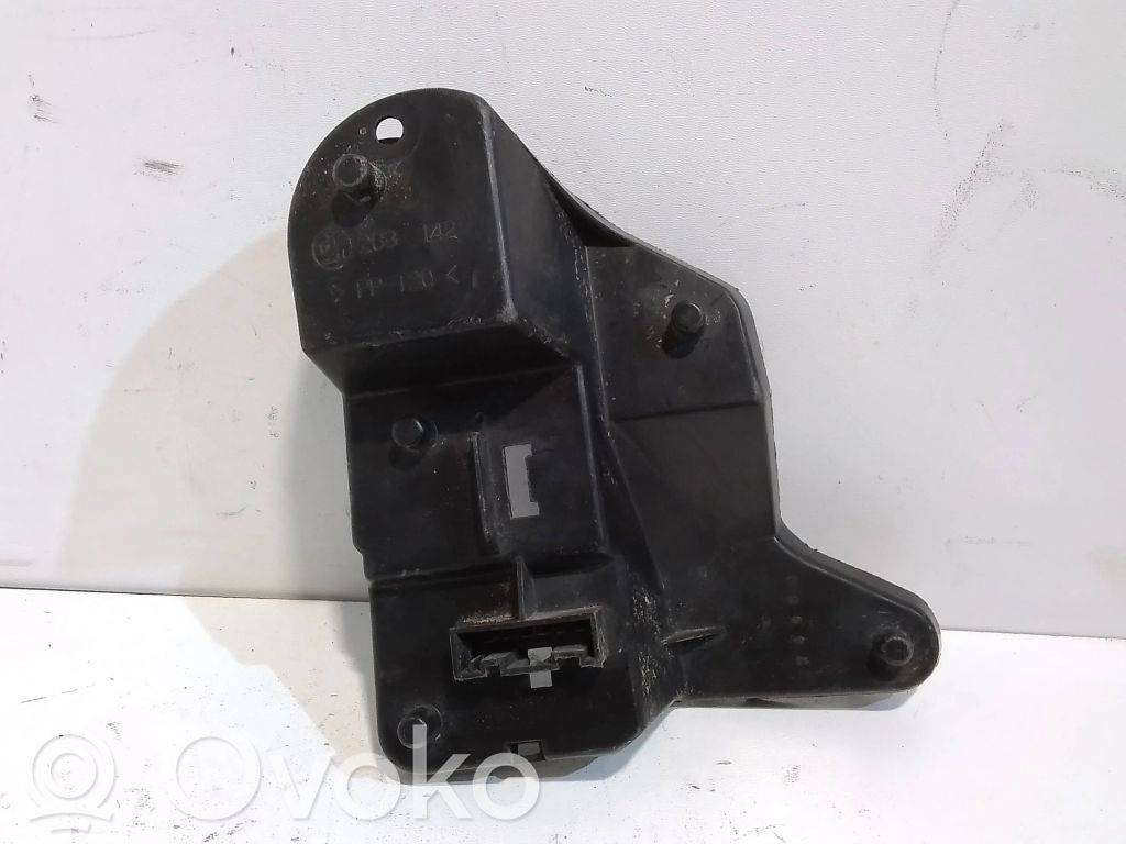 Rover 75 Aizmugures spuldzes vāka turētājs 