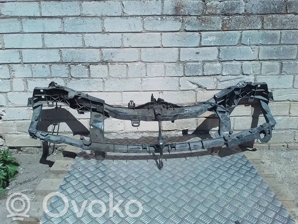 Ford Focus Radiatoru panelis 