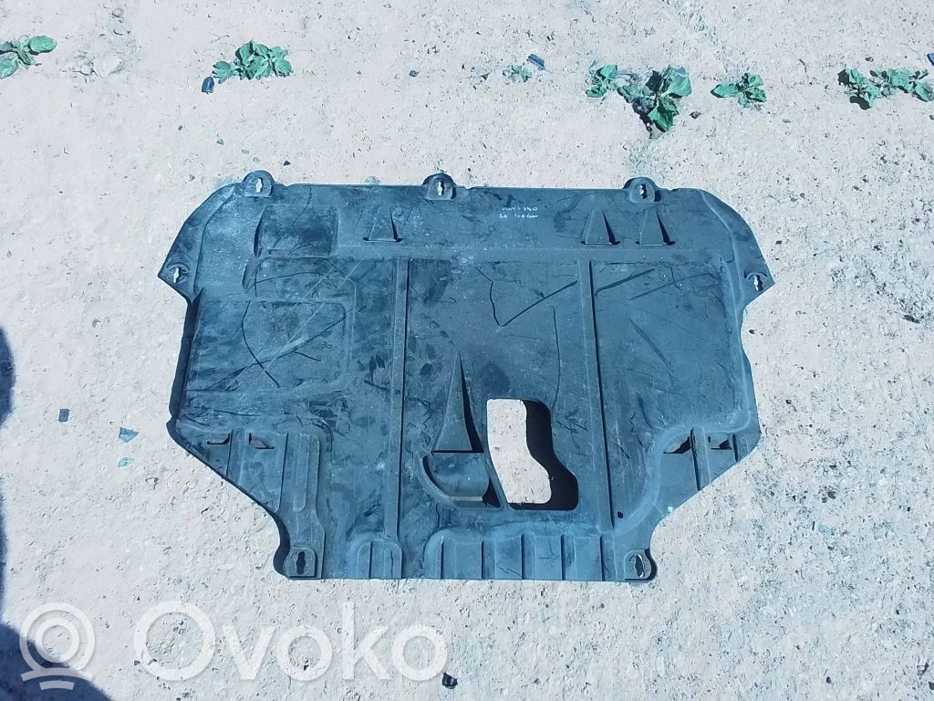 Ford Focus Engine splash shield/under tray 