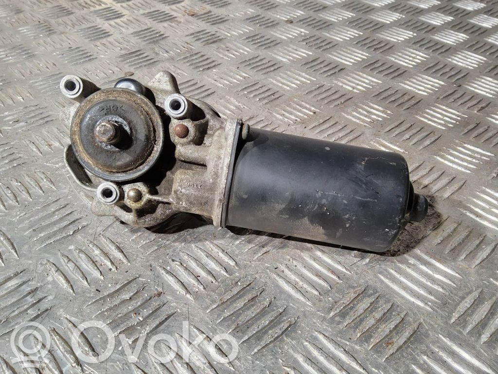 Nissan Primera Silniczek wycieraczek szyby przedniej / czołowej 