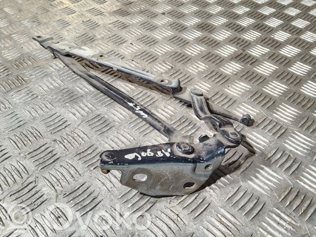 Audi A8 S8 D2 4D Tailgate/trunk/boot hinge 