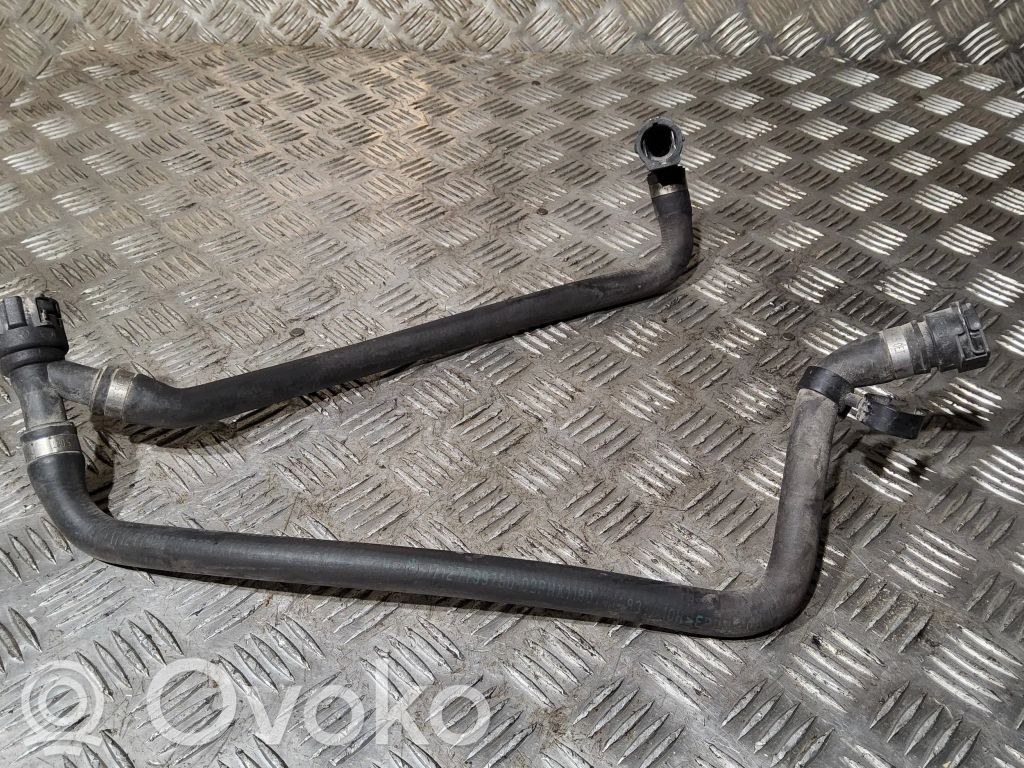 BMW 5 E60 E61 Engine coolant pipe/hose 