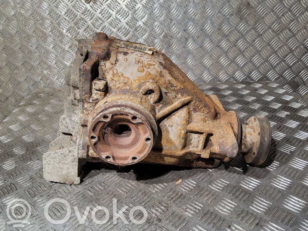 BMW 5 E60 E61 Galinis reduktorius 