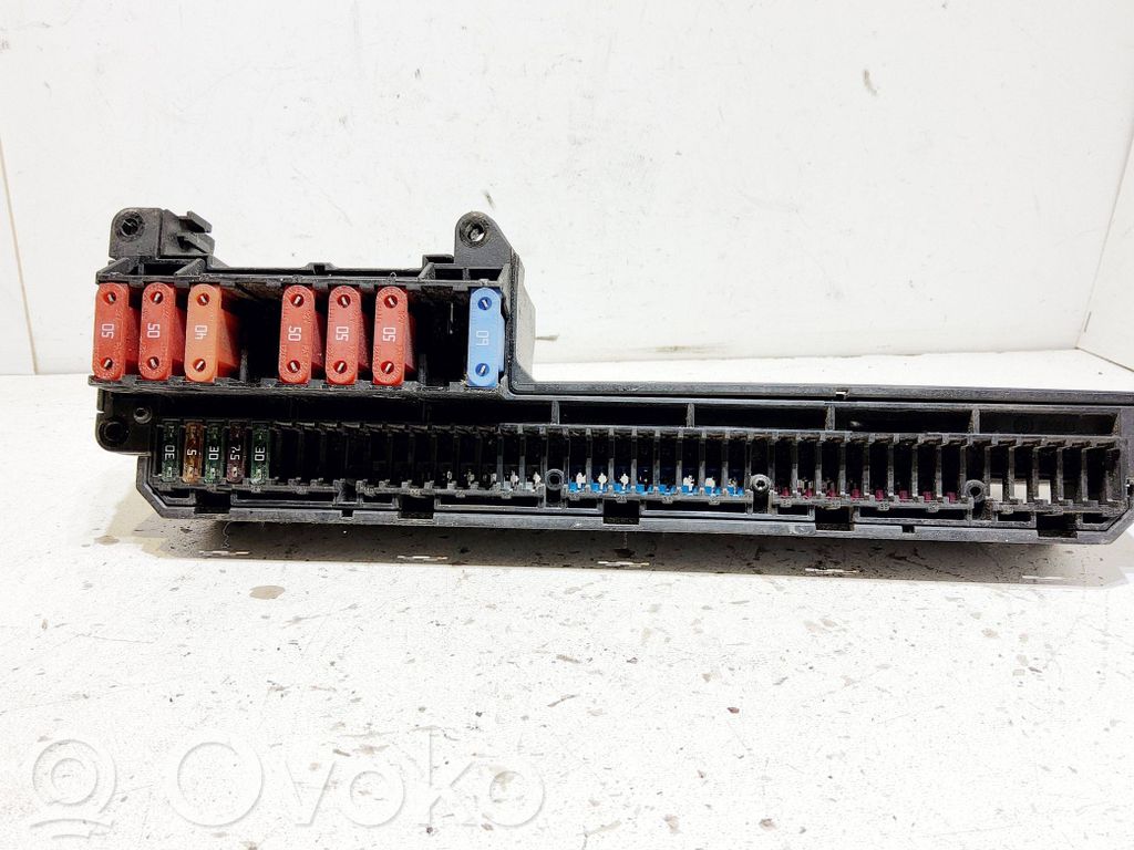 BMW 5 E60 E61 Fuse module 